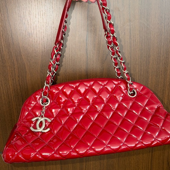 Chanel Just Mademoiselle Red Quilted Patent Leather Shoulder Bowling Bag Silver